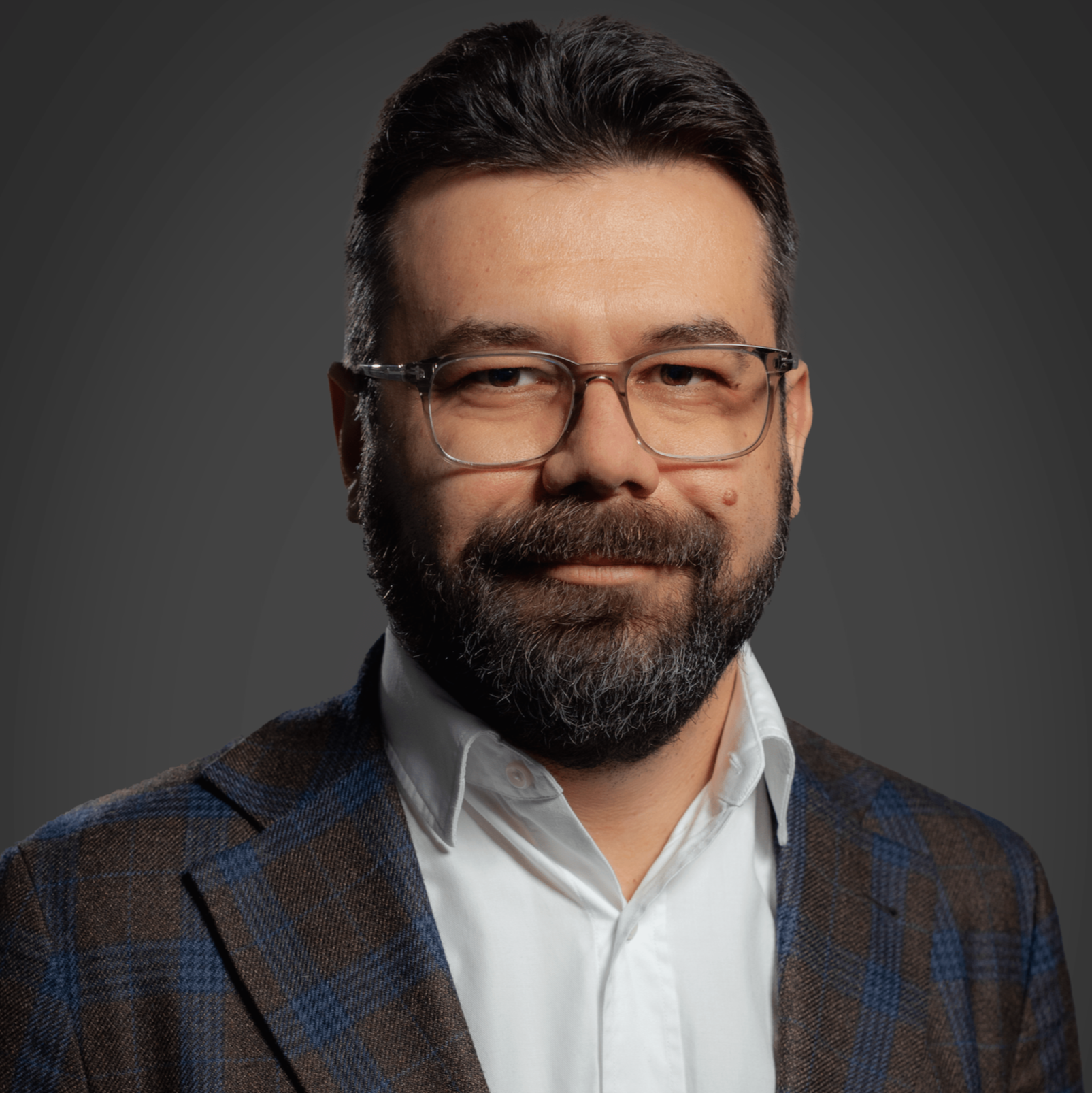 Marcin_Lepiarczyk_photo-min-1-2