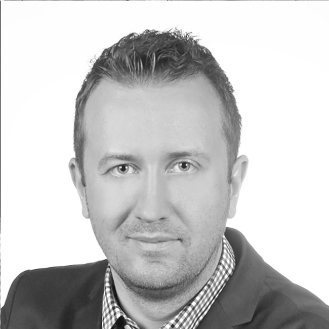 Damian Szczepaniak